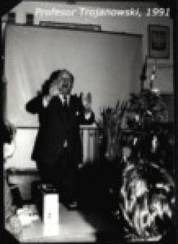 Profesor-Trojanowski-1991-r-109x150
